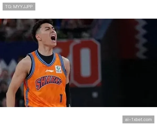 上海久事对阵山东高速 李添荣复出9中8三分6中5砍21分 上海久事对阵山东高速 李添荣复出9中8三分6中5砍21分